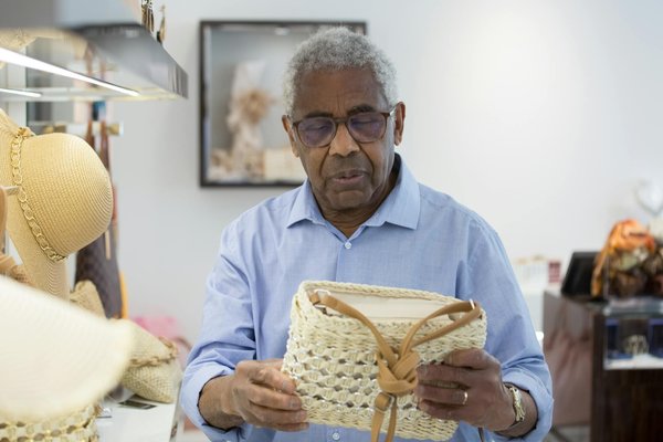 Discover how women can elevate their lifestyle by embracing uk fashion trends